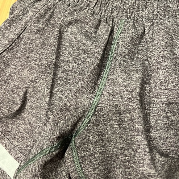 Lululemon Track That High-Rise Lined Short 3” inseam size 4 - Picture 10 of 10